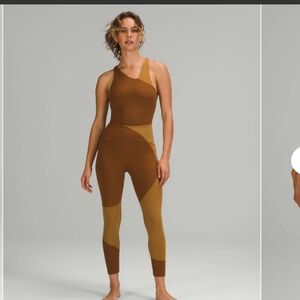 Lululemon Nulu Color Block High Rise Tights Size 6